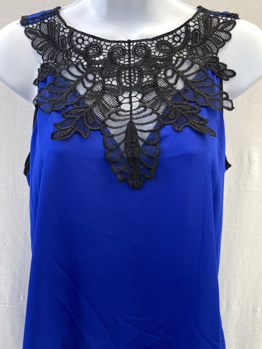 Charlotte Russe Royal Blue Sleeveless Blouse with Lace Front - Size Small